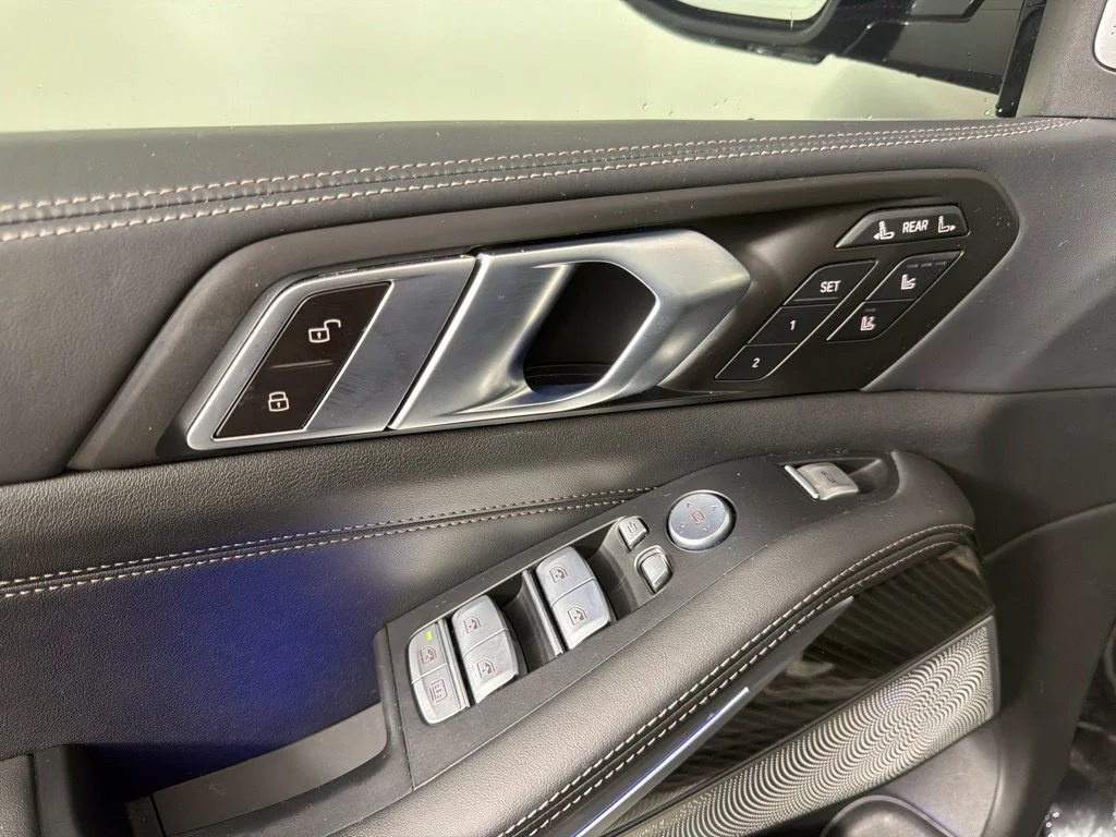 Certified Used 2024 Black Sapphire Metallic BMW M60i image 29