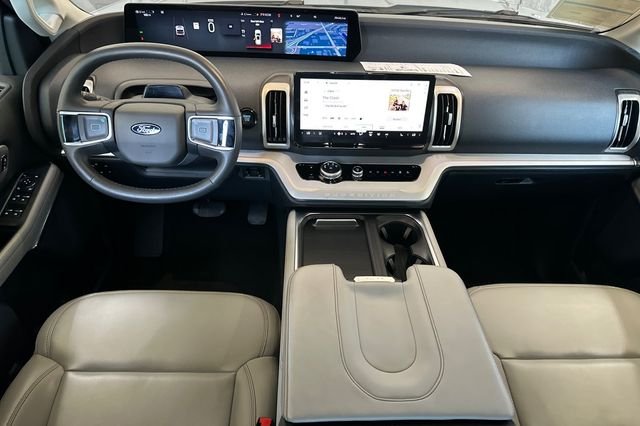Used 2025 Gray Ford Active image 13