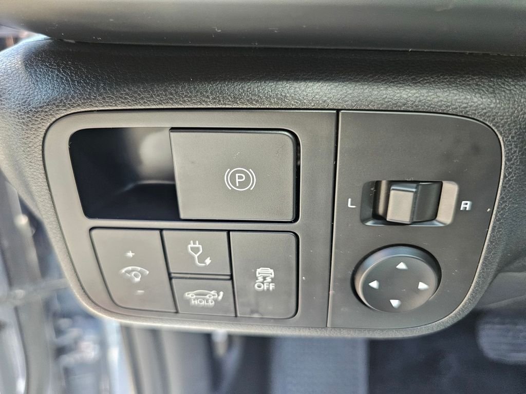 Certified Used 2024 Blue Hyundai SE image 24