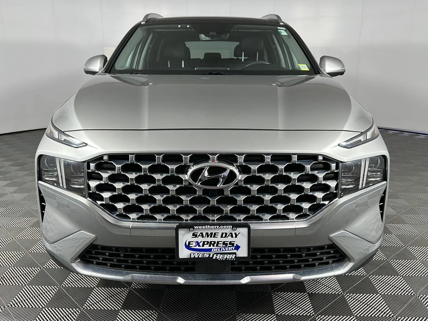 Used 2023 Shimmering Silver Hyundai Limited image 2