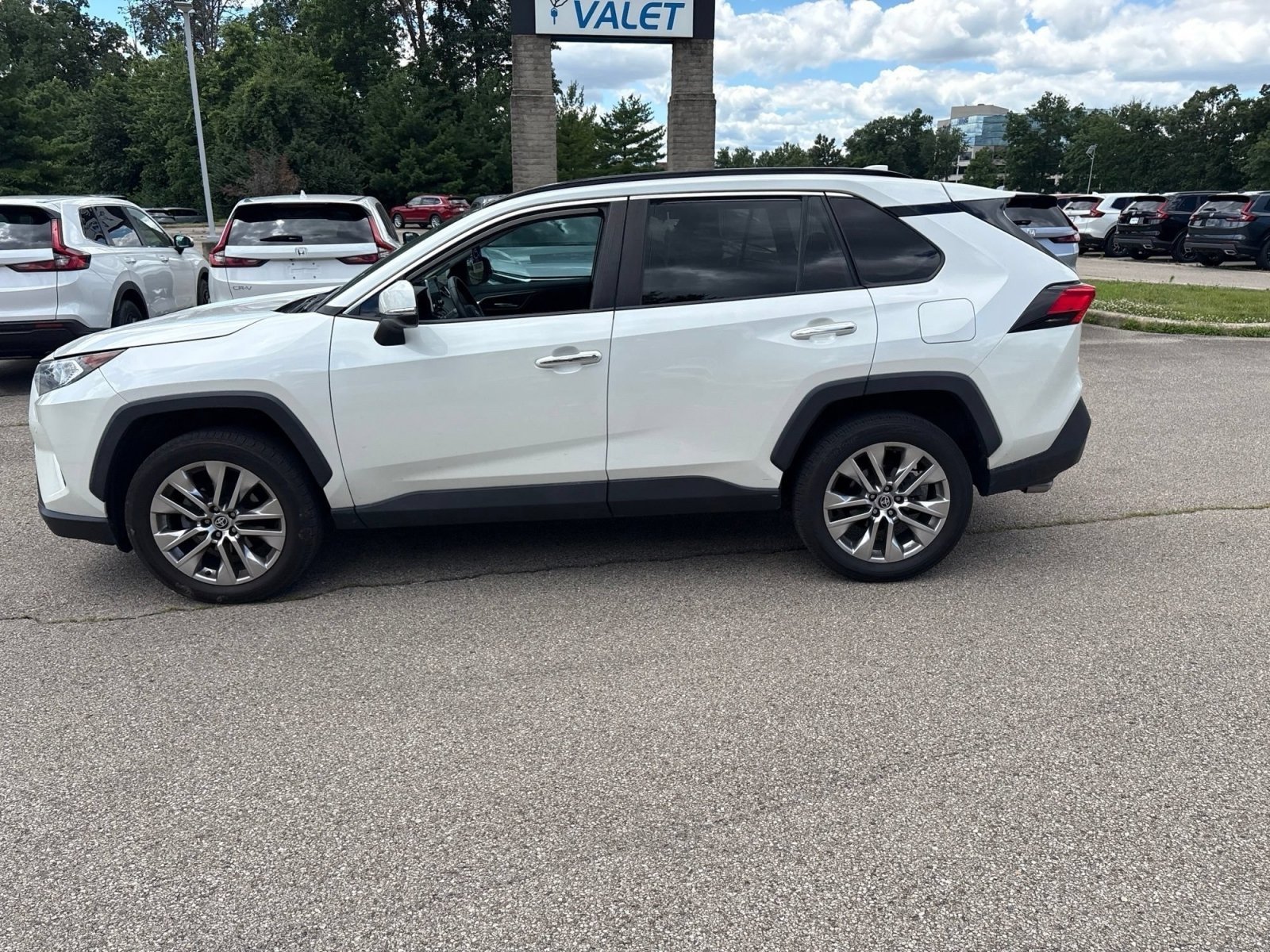 Used 2021 Blizzard Pearl Toyota Limited image 12