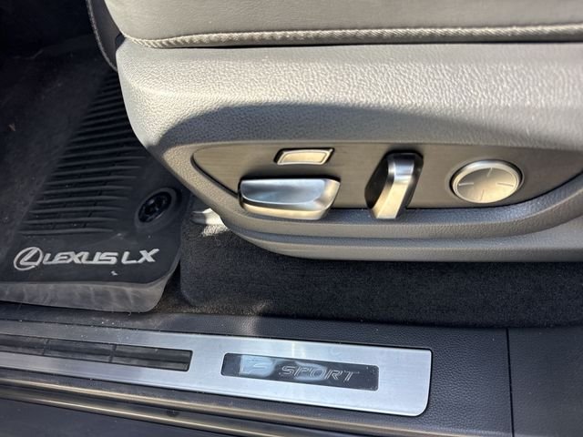 2024 Lexus LX F-Sport - Photo 12