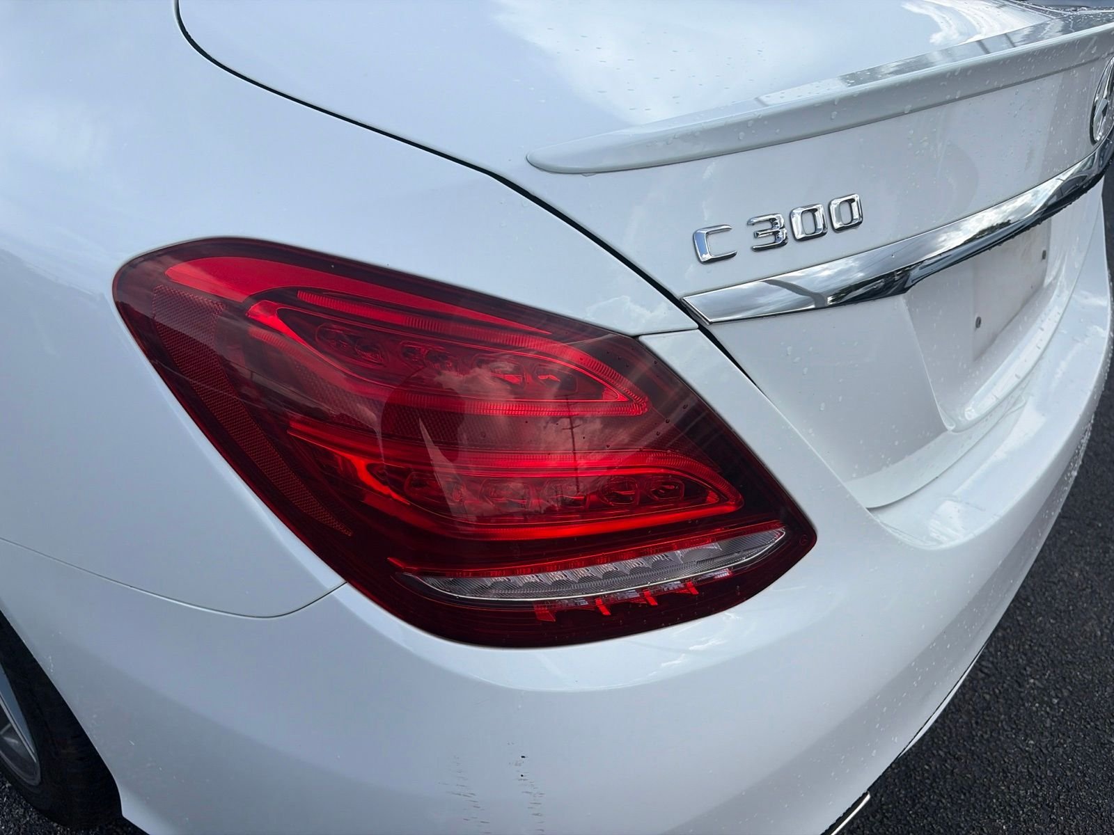 Used 2016 White Mercedes-Benz C 300 image 16