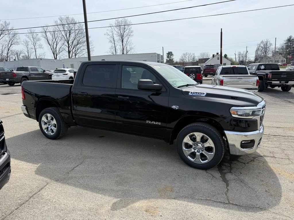 New 2026 Diamond Black Crystal Pearlcoat RAM Big Horn/Lone Star image 5