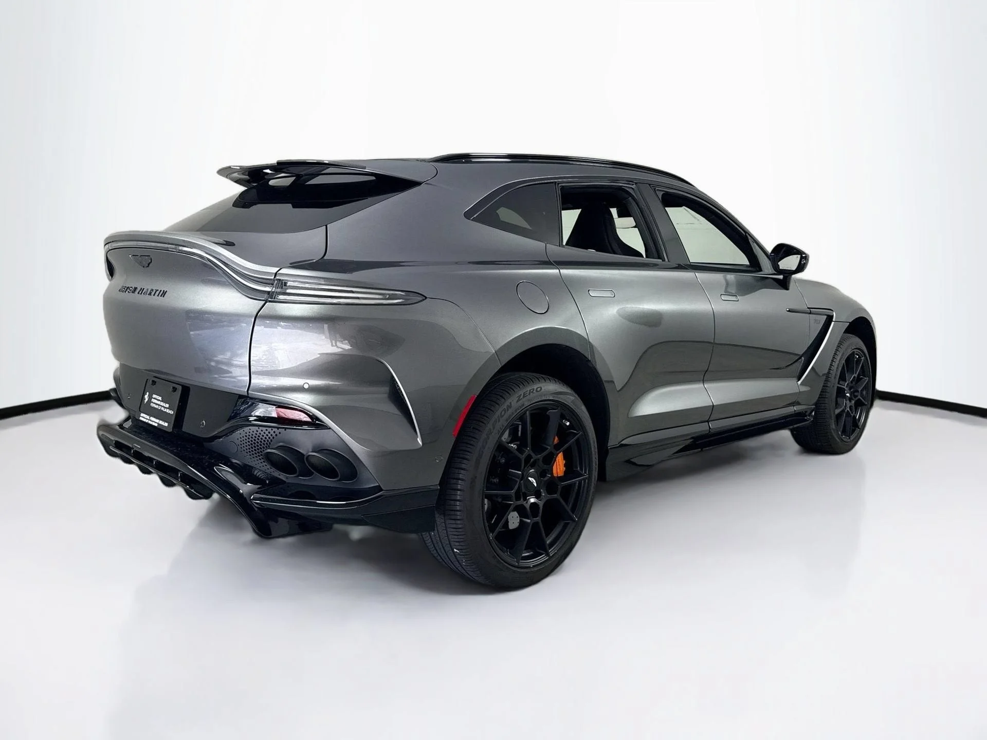 Used 2023 Magnetic Silver Aston Martin 707 image 7