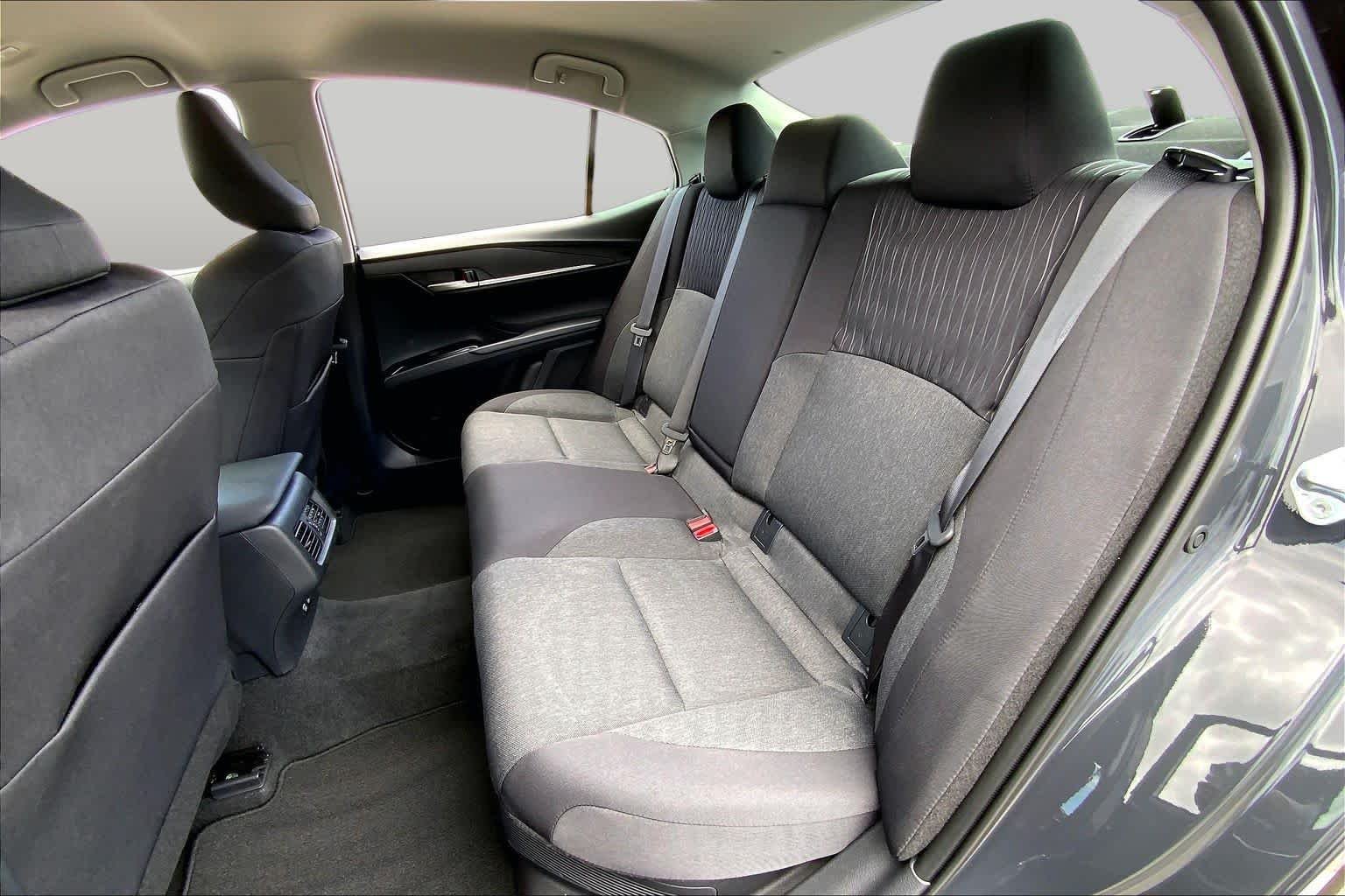 Used 2026 Underground Toyota LE image 20