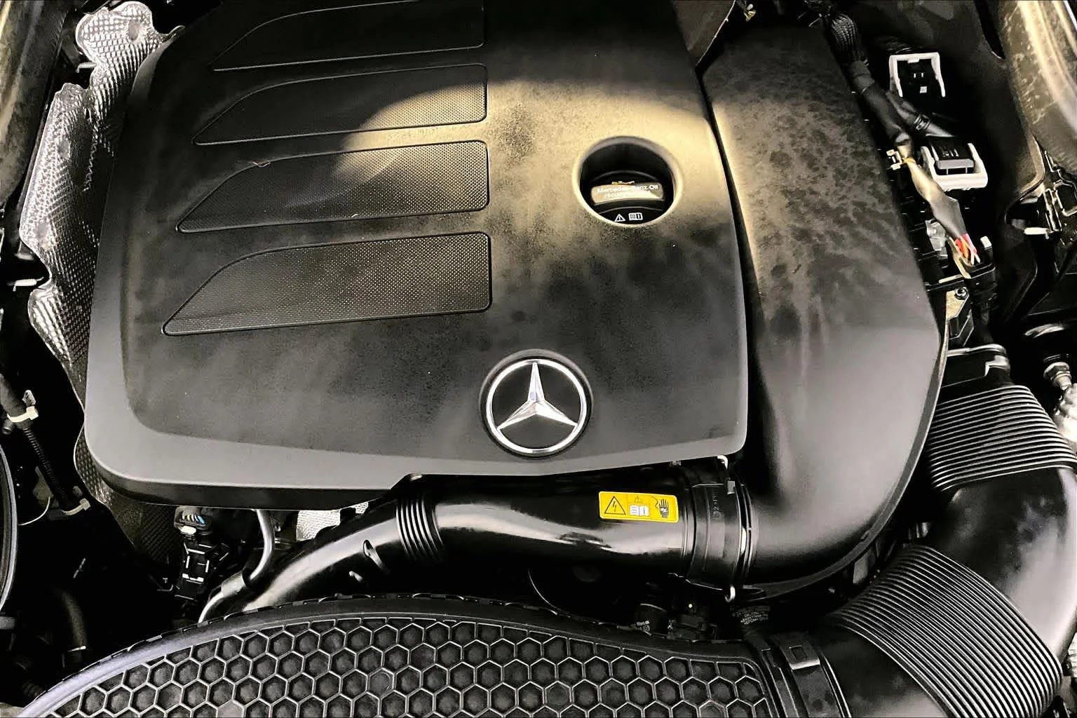 Certified Used 2022 Black Mercedes-Benz GLC 300 image 31