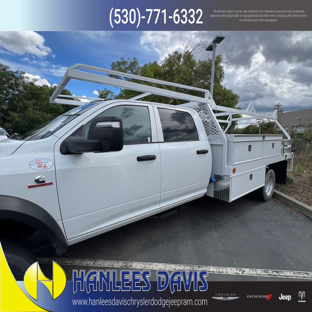New 2025 Bright White Clearcoat RAM Tradesman image 7