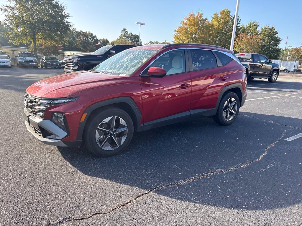 Used 2026 Red Hyundai SEL image 6