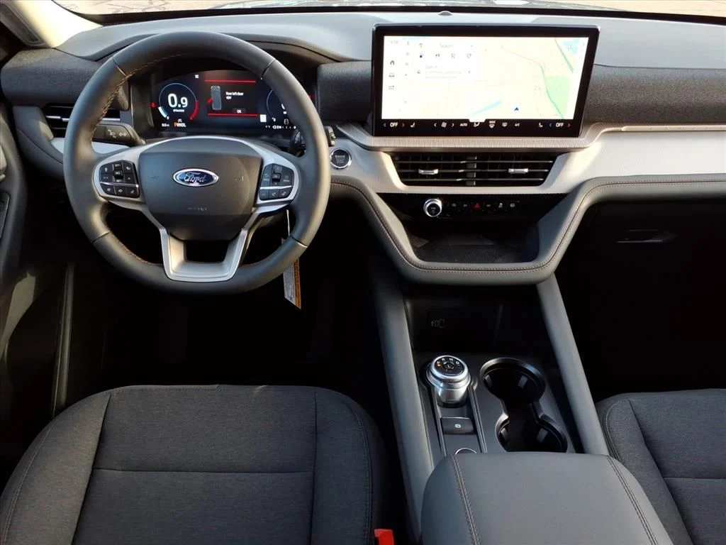 Used 2026 Light Blue Clearcoat Metallic Ford Active image 13