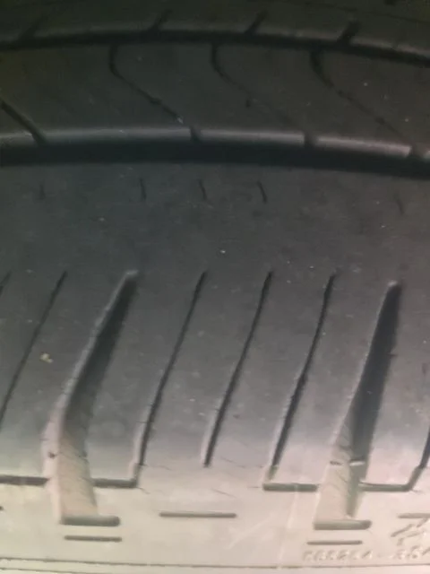 Used 2002 White Nissan GLE image 5