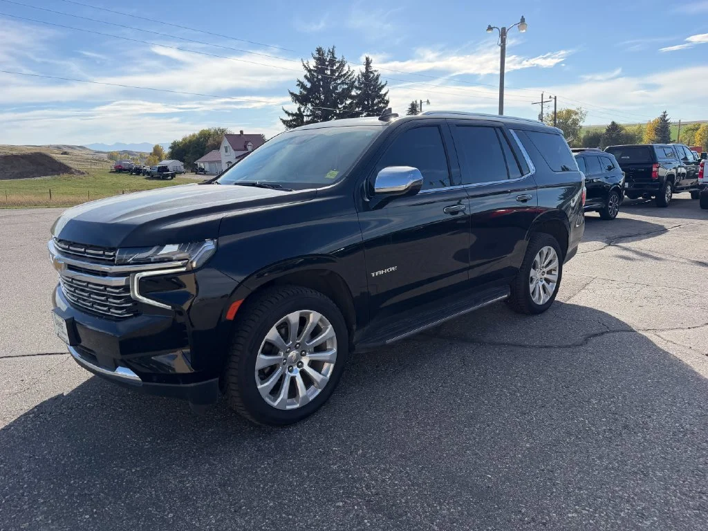 Used 2023 Black Chevrolet Premier image 3