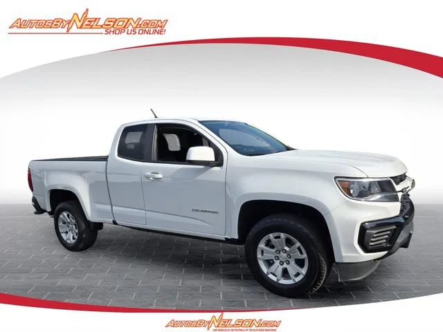 Used 2022 Summit White Chevrolet LT image 1