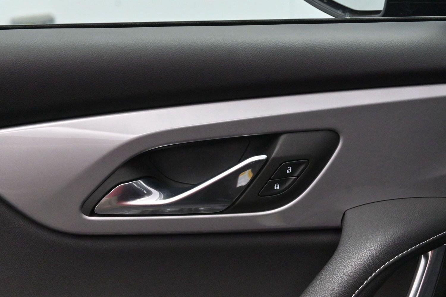 Used 2023 BLACK Chevrolet LT image 12