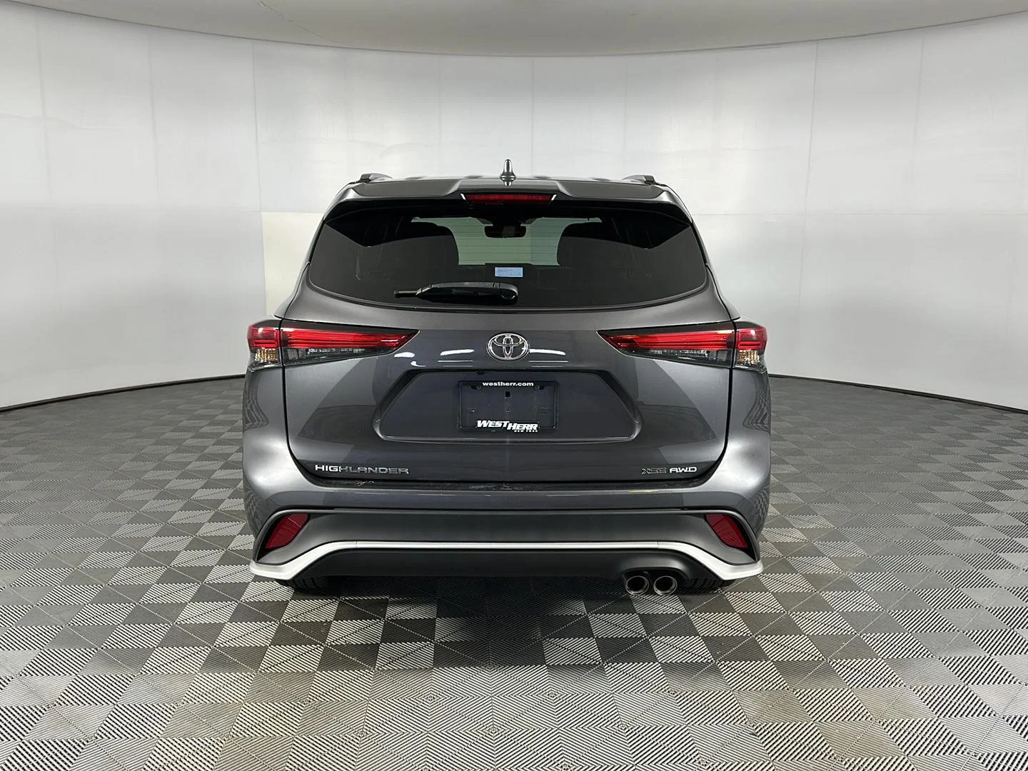 Used 2023 Magnetic Gray Metallic Toyota XSE image 7