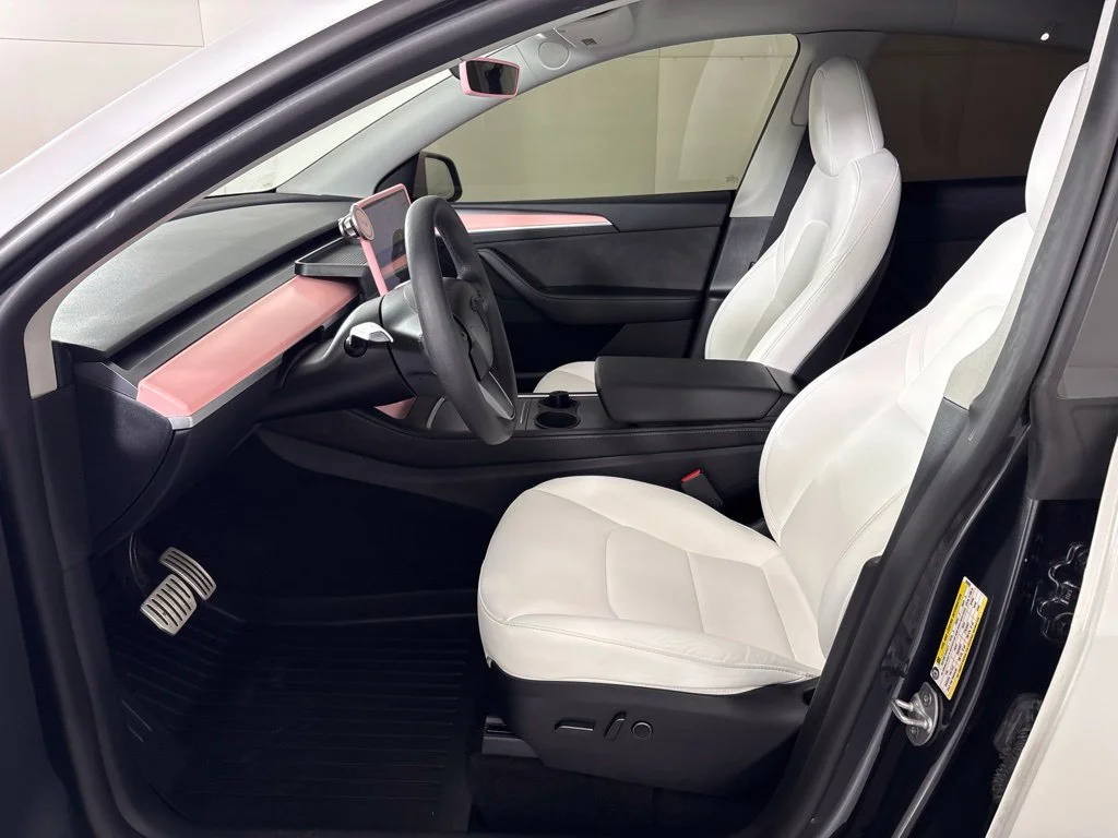 Used 2024 White Tesla Performance image 25
