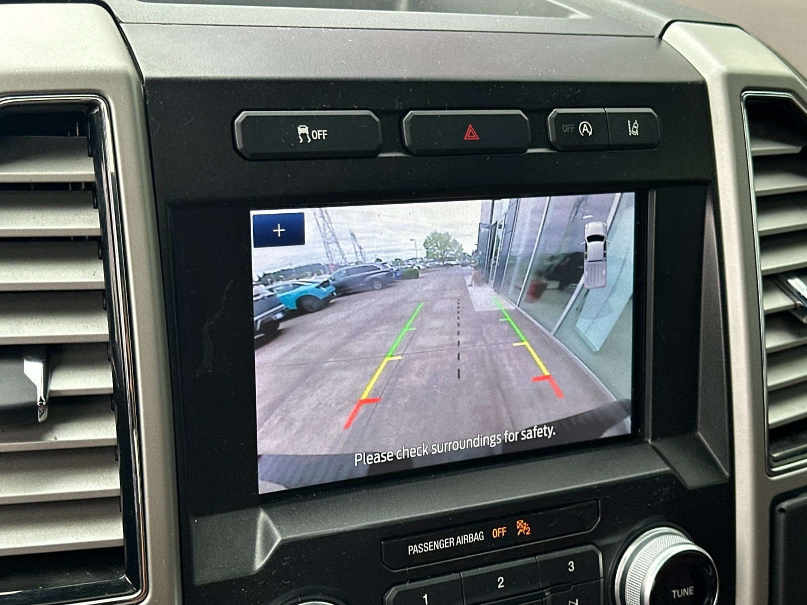 Used 2020 Stone Gray Metallic Ford King Ranch image 17