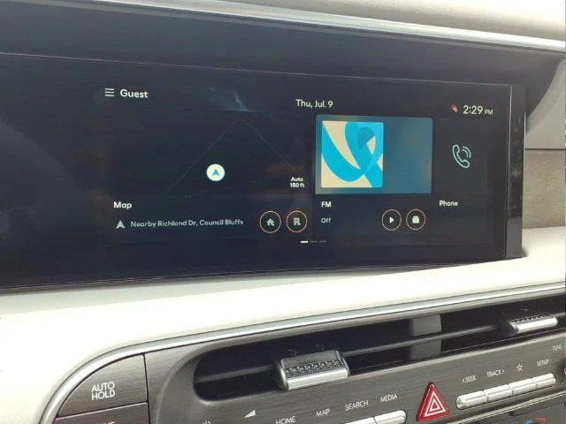 New 2026 White Hyundai SEL Premium image 22