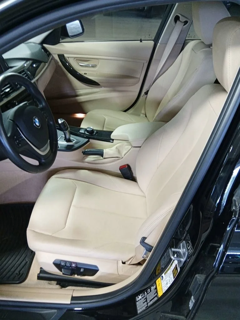 Used 2015 Jet Black BMW 328i xDrive image 9