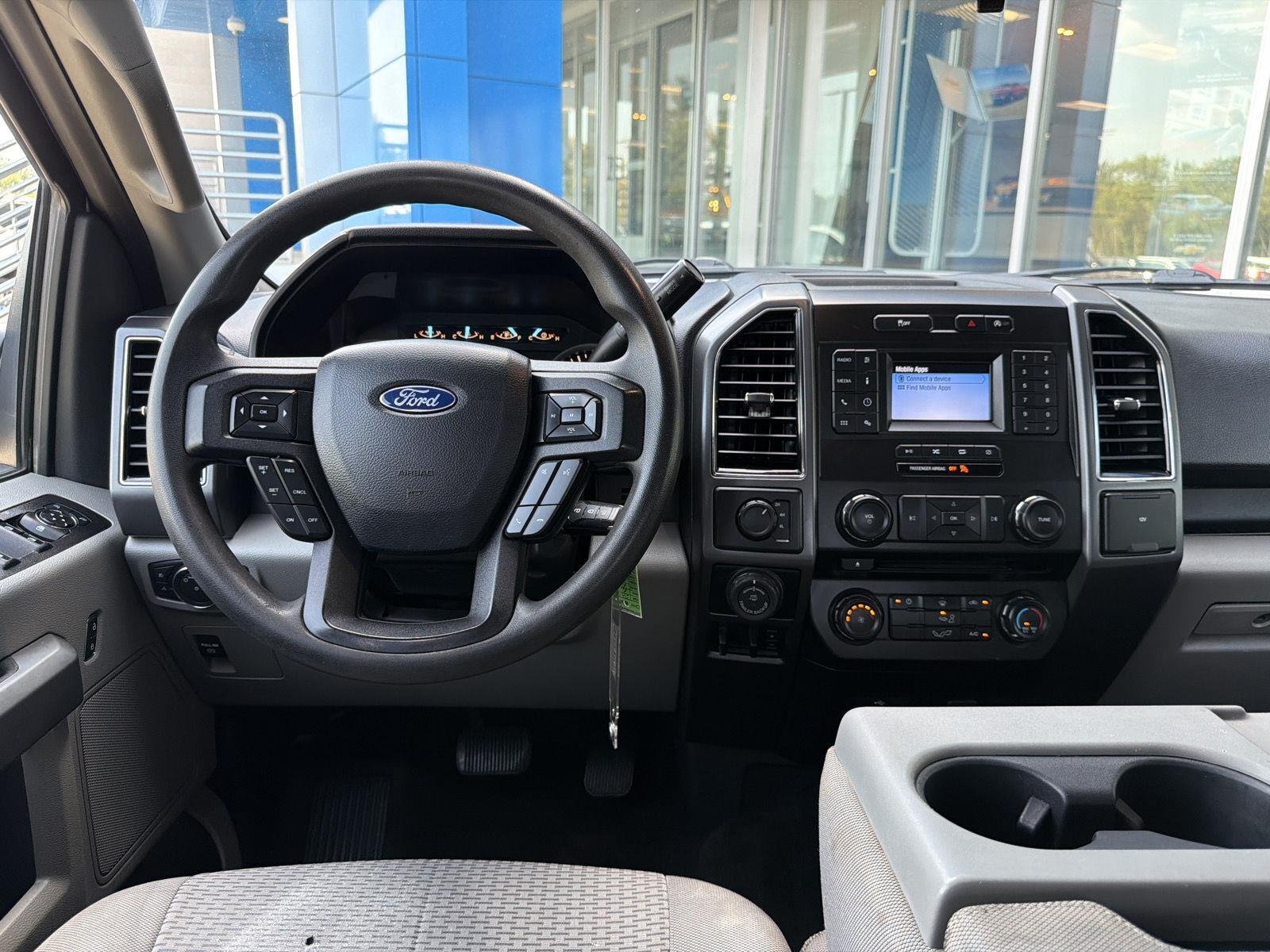 Used 2018 Ingot Silver Metallic Ford XLT image 17