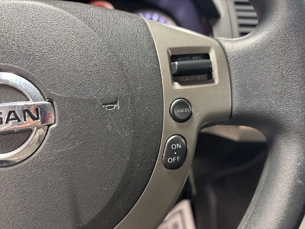 Used 2012 Red Nissan 2.0 S image 16