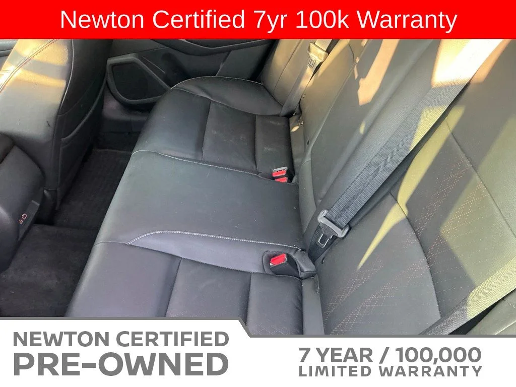 Certified Used 2023 Super Black Nissan 2.5 SR image 5