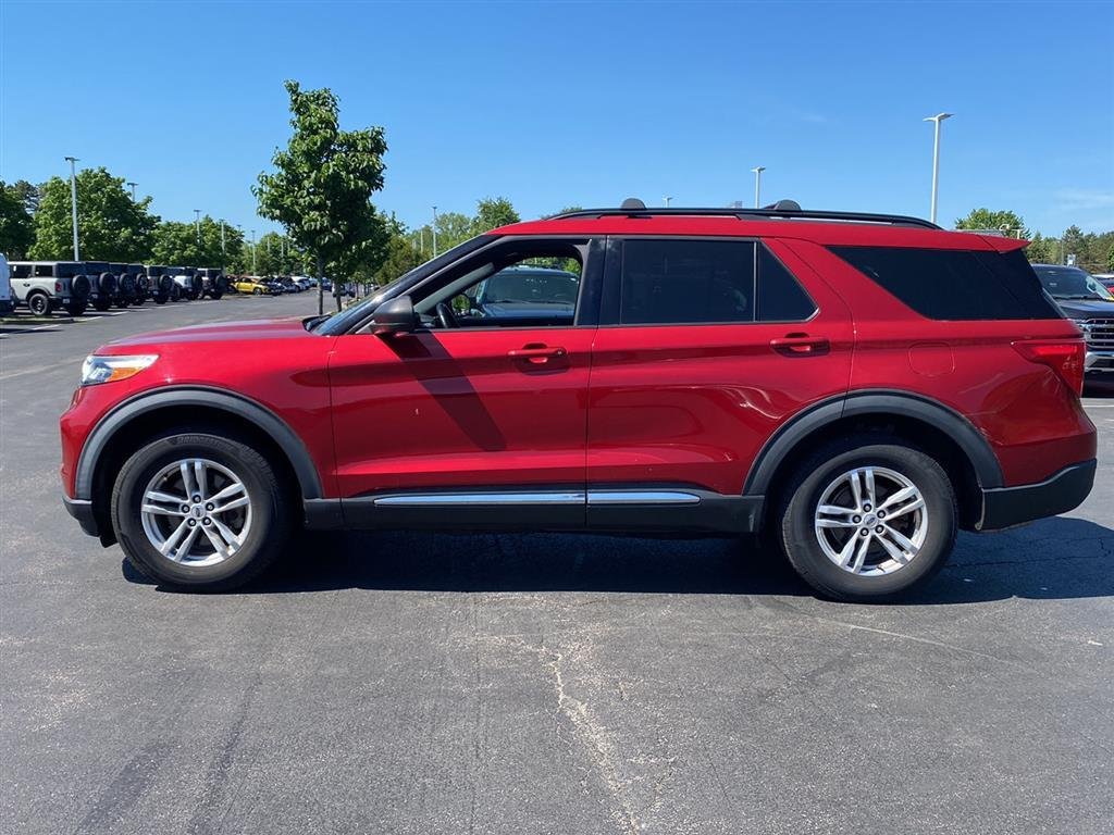 Used 2020 Rapid Red Metallic Tinted Clearcoat Ford XLT image 8