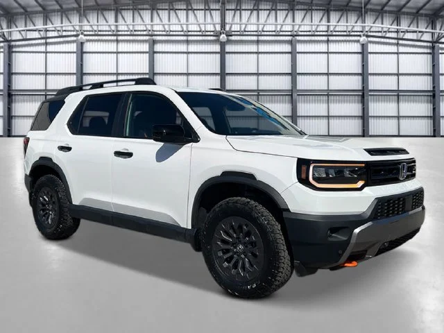 New 2026 Platinum White Pearl Honda TrailSport image 7