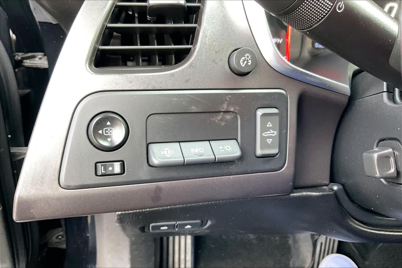 Used 2018 Black Chevrolet 2LT image 29