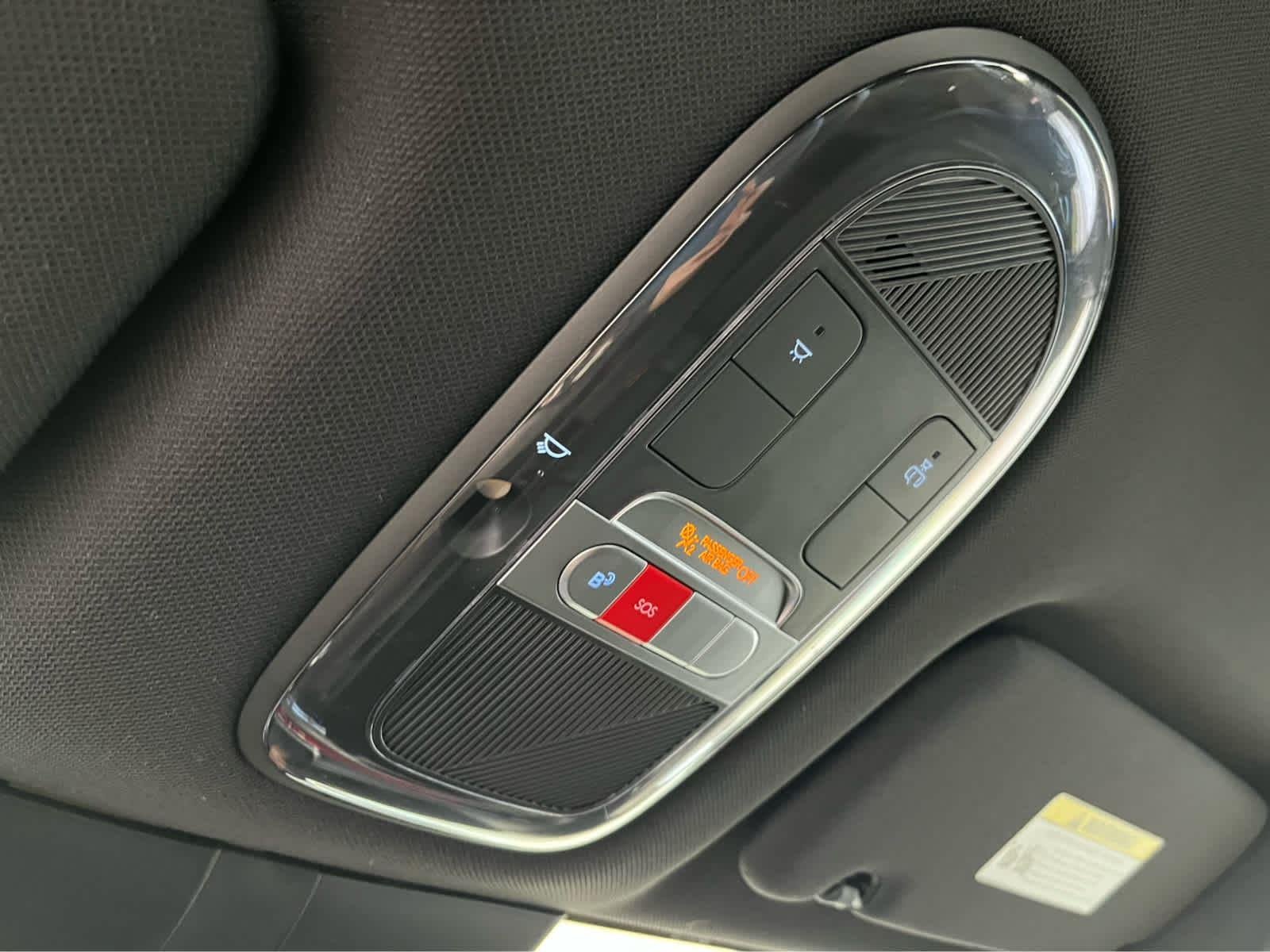 Used 2025 Gravity Gold Matte Hyundai SEL image 23