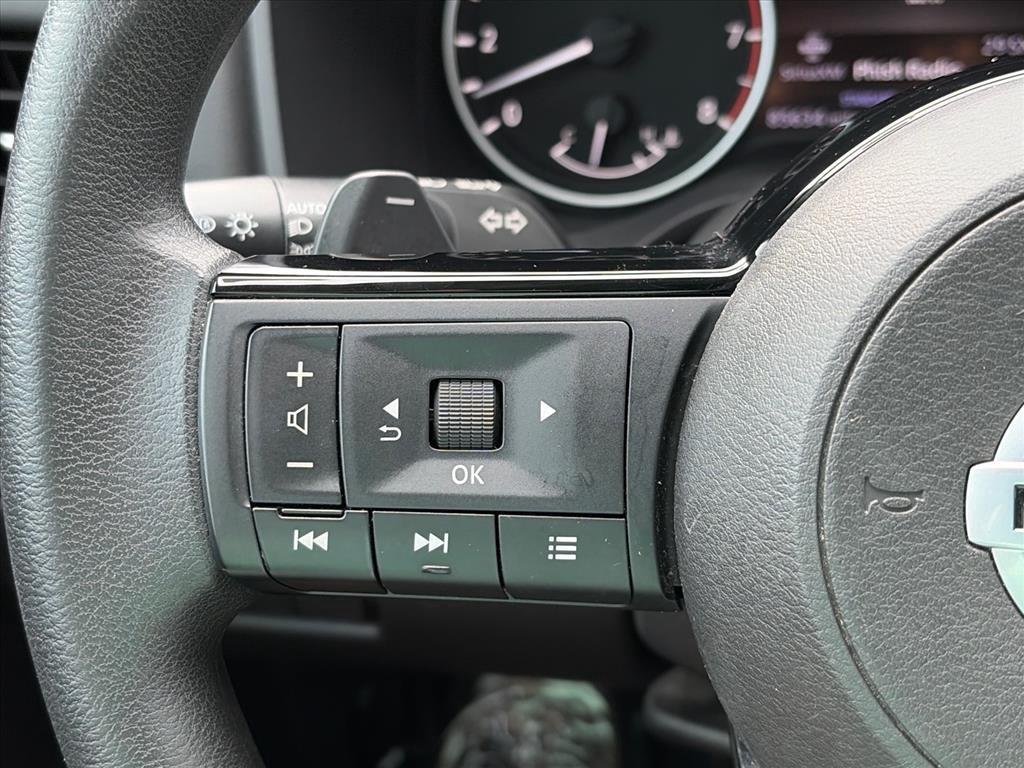 2021 Nissan Rogue SV - Photo 20
