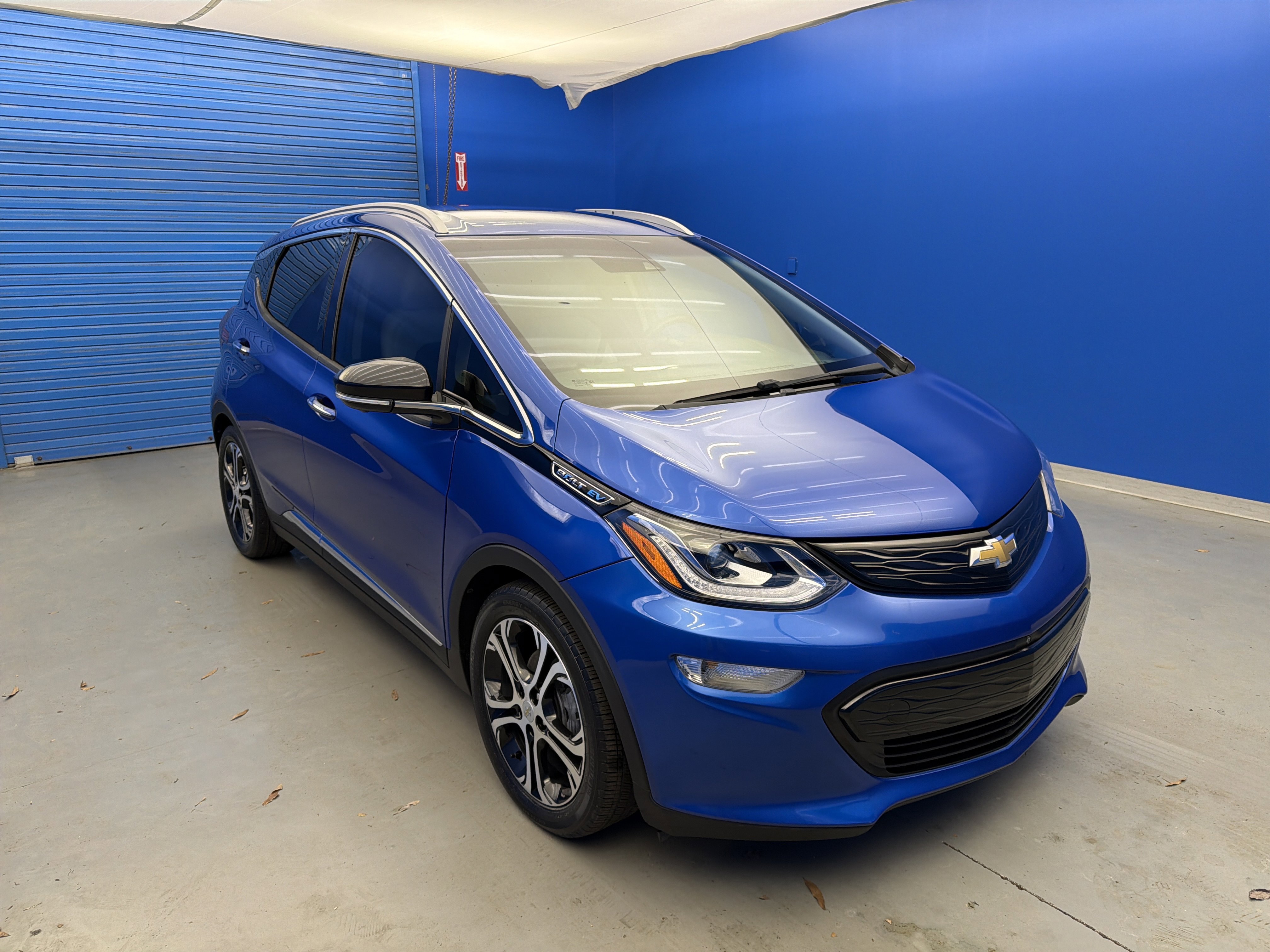 Used 2020 Chevrolet Bolt EV Premier with VIN 1G1FZ6S06L4148580 for sale in Jeffersontown, KY