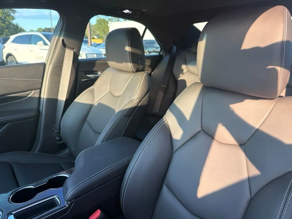 Used 2026 Black Cadillac V-Series image 20