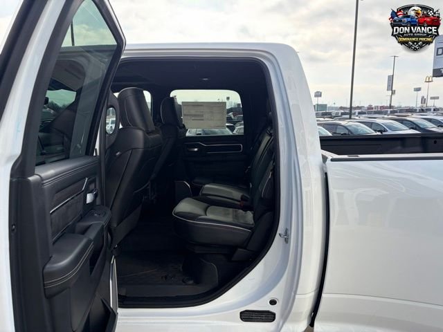 2026 RAM 3500 Laramie - Photo 22