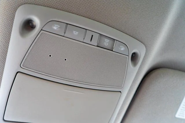 Used 2019 Red Nissan SV image 31