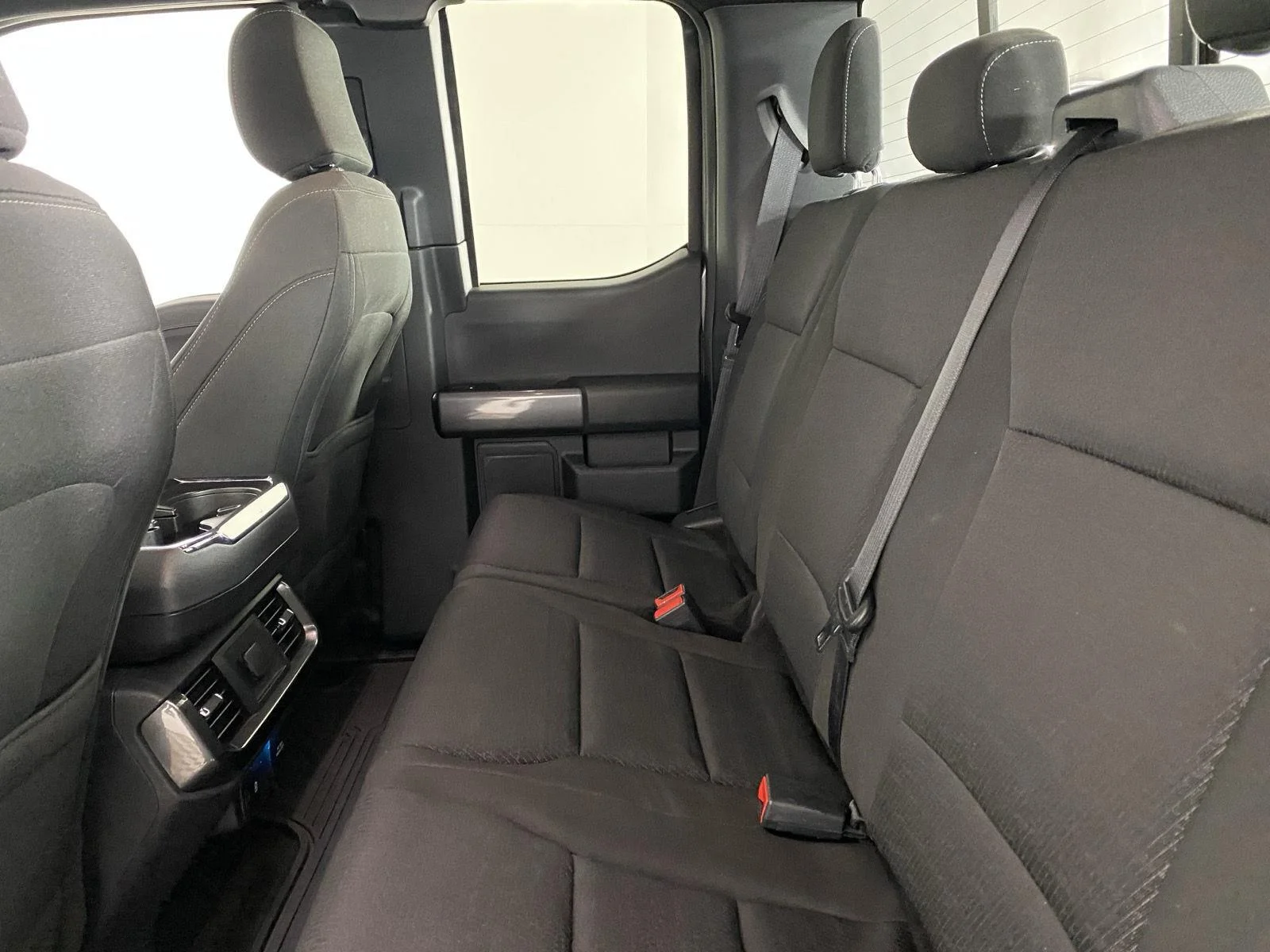 Used 2022 Carbonized Gray Ford XLT image 24