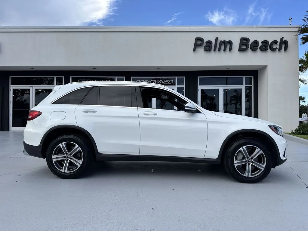 Used 2018 Polar White Mercedes-Benz GLC 300 image 23