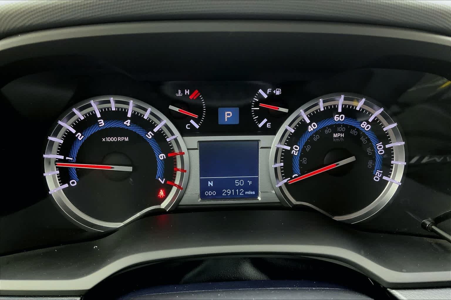 Used 2018 Midnight Black Metallic Toyota SR5 Premium image 24