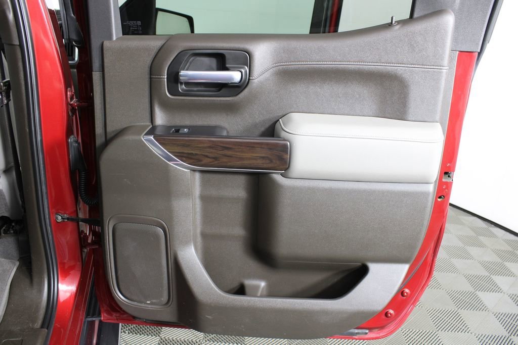 Used 2020 RED QUARTZ TINTCOAT GMC SLT image 9