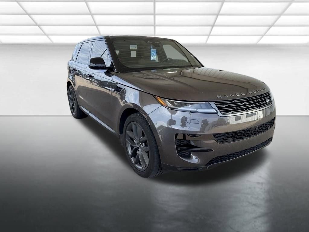 2025 Land Rover Range Rover Sport P360 SE MHEV's photo