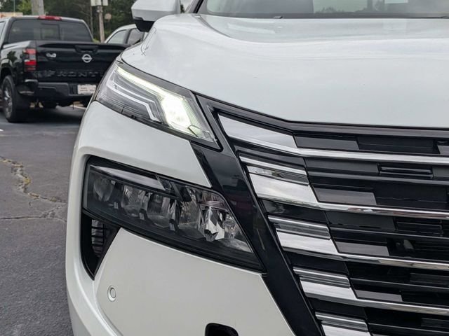 New 2026 Everest White Pearl TriCoat Nissan Platinum image 10