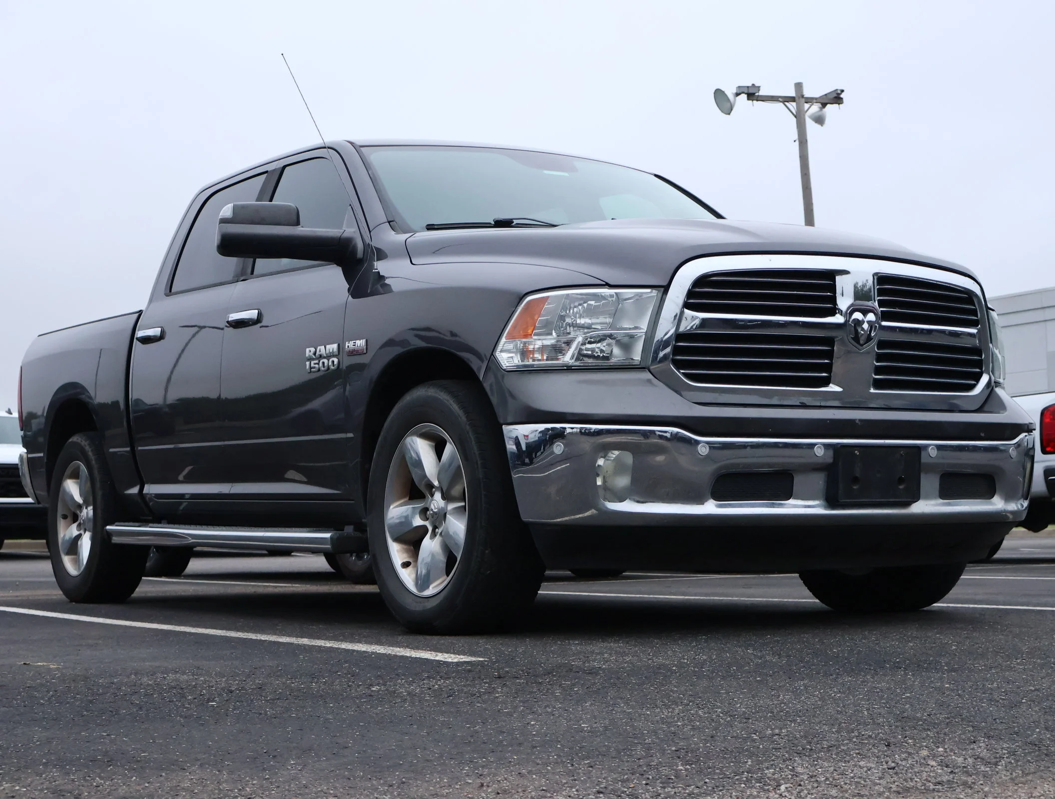 2016 RAM 1500 Lone Star Crew Cab 5'7's photo