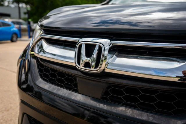 Used 2018 Black Honda Touring image 13