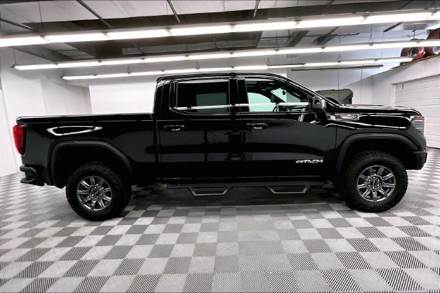 Used 2026 Onyx Black GMC AT4X image 15