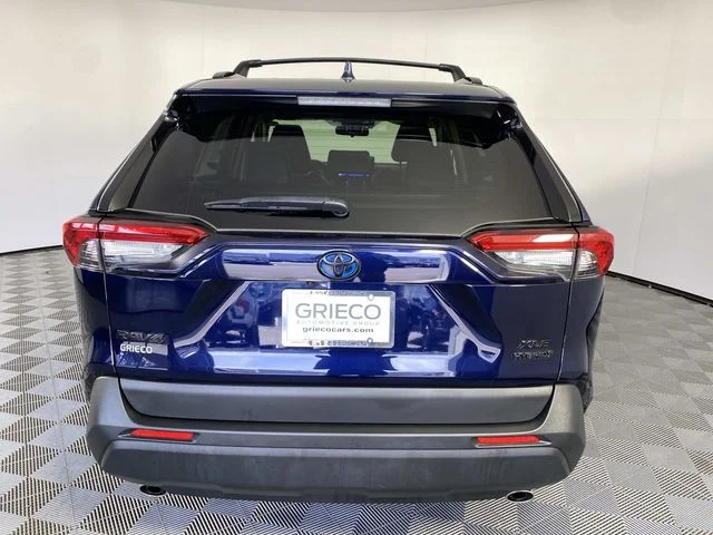 Used 2024 Blue Toyota XLE Premium image 7