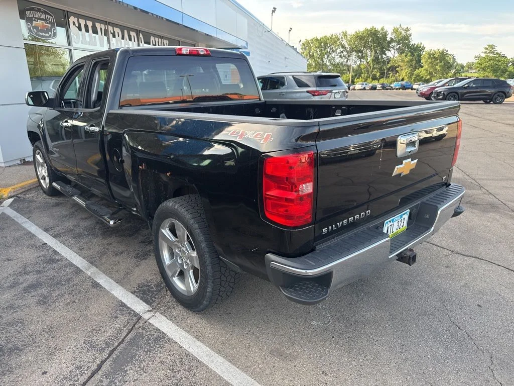 Used 2015 Black Chevrolet LT image 7