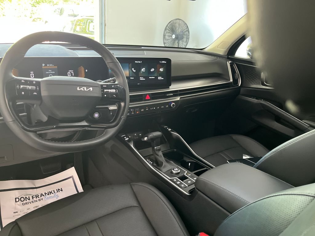 Used 2026 Black Kia S image 14