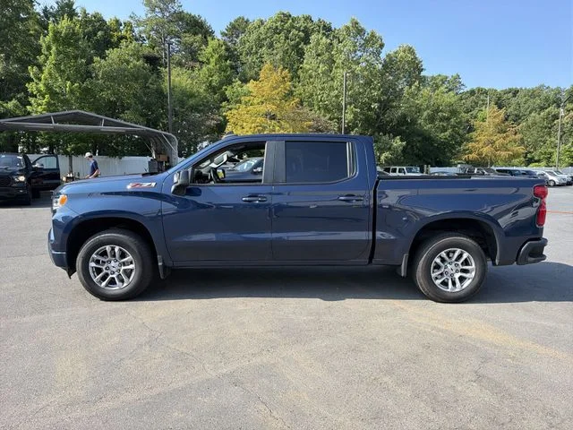 Used 2022 Blue Chevrolet RST image 10