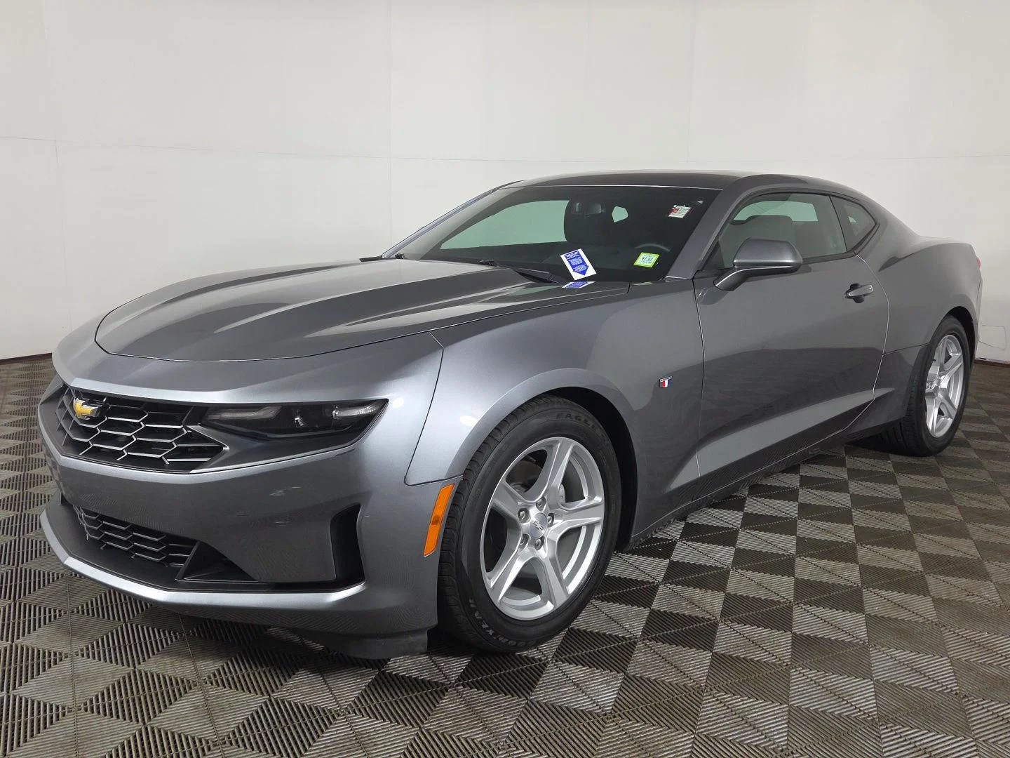 Used 2022 Satin Steel Metallic Chevrolet 1LT image 2