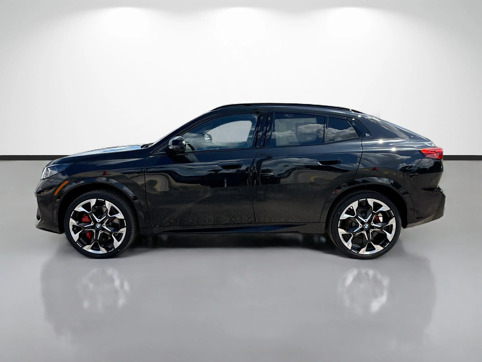 New 2026 Black Sapphire Metallic BMW xDrive28i image 6